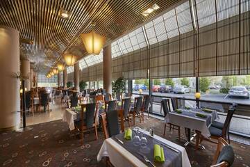Фотографии Отель Holiday Inn Helsinki-Vantaa Airport г. Вантаа (Финляндия) №3 Фото Отель Holiday Inn Helsinki-Vantaa Airport г. Вантаа 3