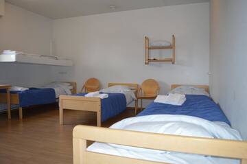 Фото номера Семейный номер Отель Hotel Tikkurila г. Вантаа 4