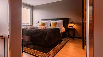 Фото номера Полулюкс Отель Clarion Hotel Aviapolis г. Вантаа 5
