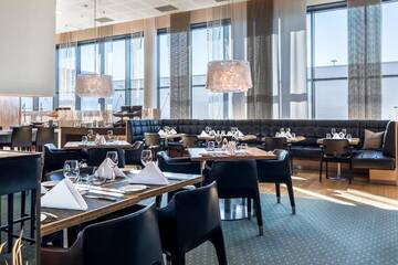 Фото Отель Hilton Helsinki Airport г. Вантаа 5