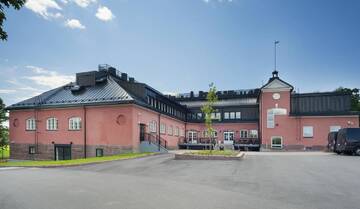 Фотографии Отель Hämeenkylän Kartano г. Вантаа (Финляндия) №1 Фото Отель Hämeenkylän Kartano г. Вантаа 1