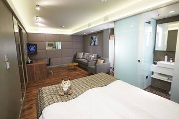 Фото номера Двухместный номер с 1 кроватью Отель GLO Hotel Airport г. Вантаа 3